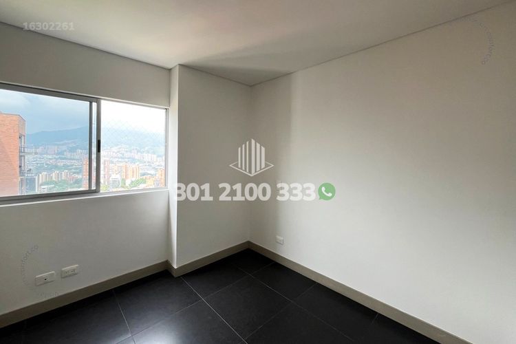 Apartamento de 2 alcobas en arriendo en Los Balsos, Medellín, 89 m² · foto 10 de 22