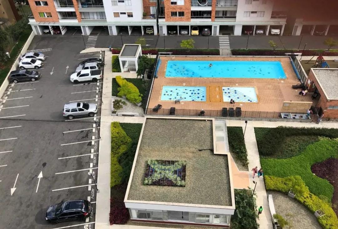 Apartamento en venta en Suramerica, La Estrella · foto 16 de 24