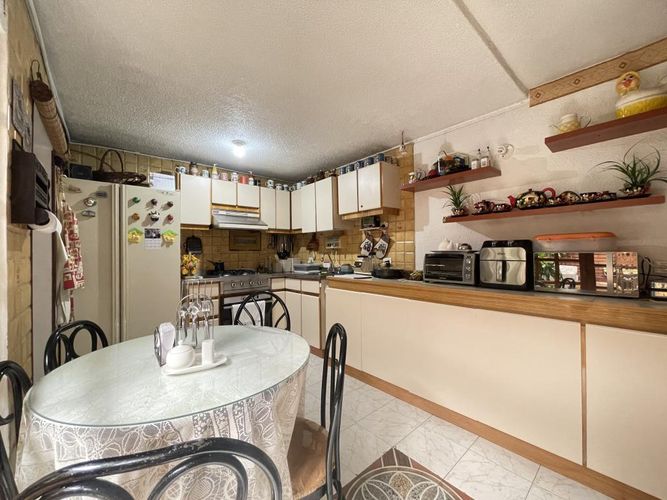 Casa de 4 alcobas en venta en Morato, Bogotá, 183 m² · foto 5 de 18
