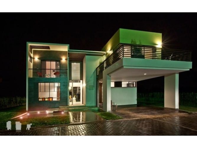 Casa de 3 alcobas en venta en Pueblo Viejo, Cota, 310 m² · foto 2 de 24