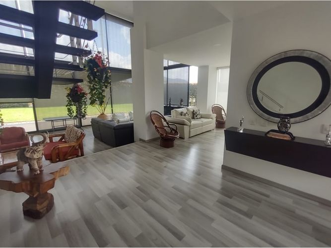 Casa de 3 alcobas en venta en Pueblo Viejo, Cota, 310 m² · foto 14 de 24