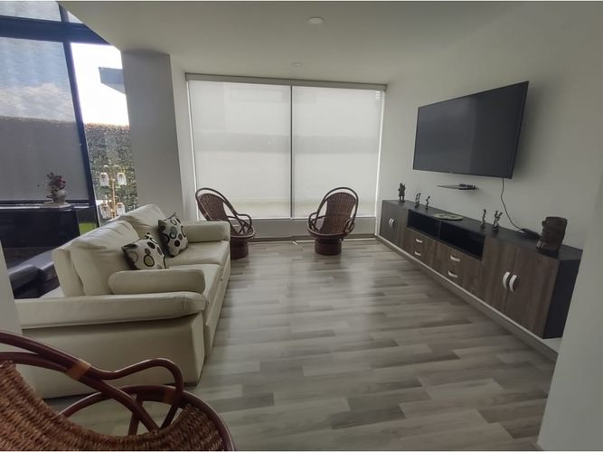 Casa de 3 alcobas en venta en Pueblo Viejo, Cota, 310 m² · foto 17 de 24