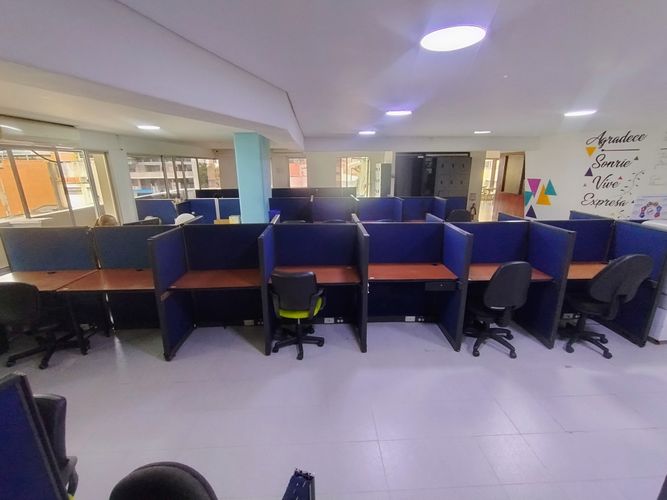 Oficina en arriendo en La Candelaria, Medellín, 365 m² · foto 10 de 23