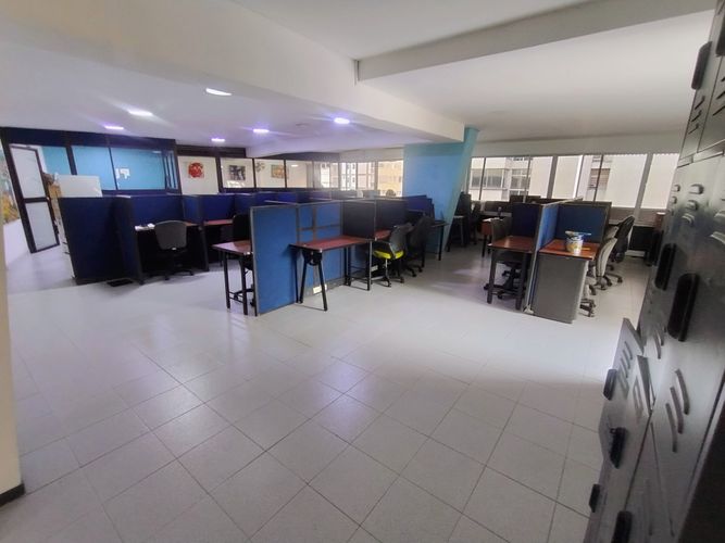 Oficina en arriendo en La Candelaria, Medellín, 365 m² · foto 12 de 23