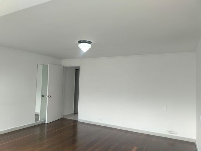 Apartamento de 3 alcobas en arriendo en El Poblado, Medellín, 230 m² · foto 7 de 16