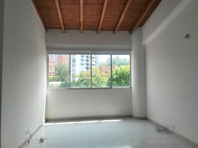 Apartamento de 3 alcobas en arriendo en El Poblado, Medellín, 230 m² · foto 11 de 16
