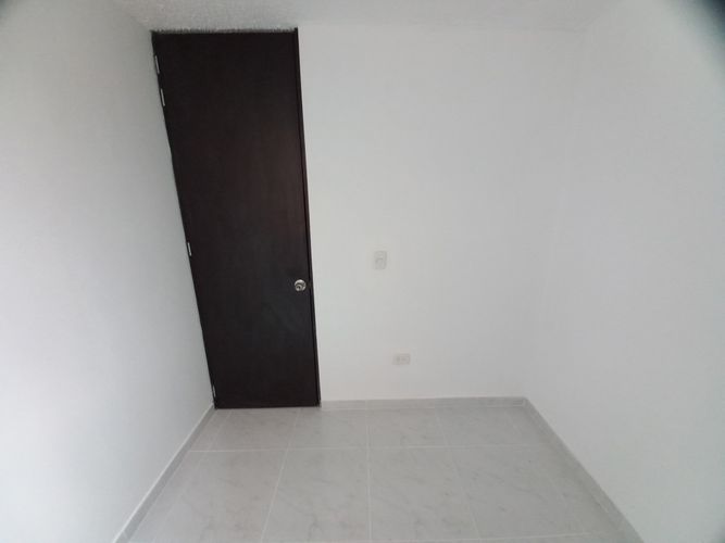 Apartamento de 3 alcobas en venta en San Tropel, Ibagué, 42 m² · foto 14 de 24