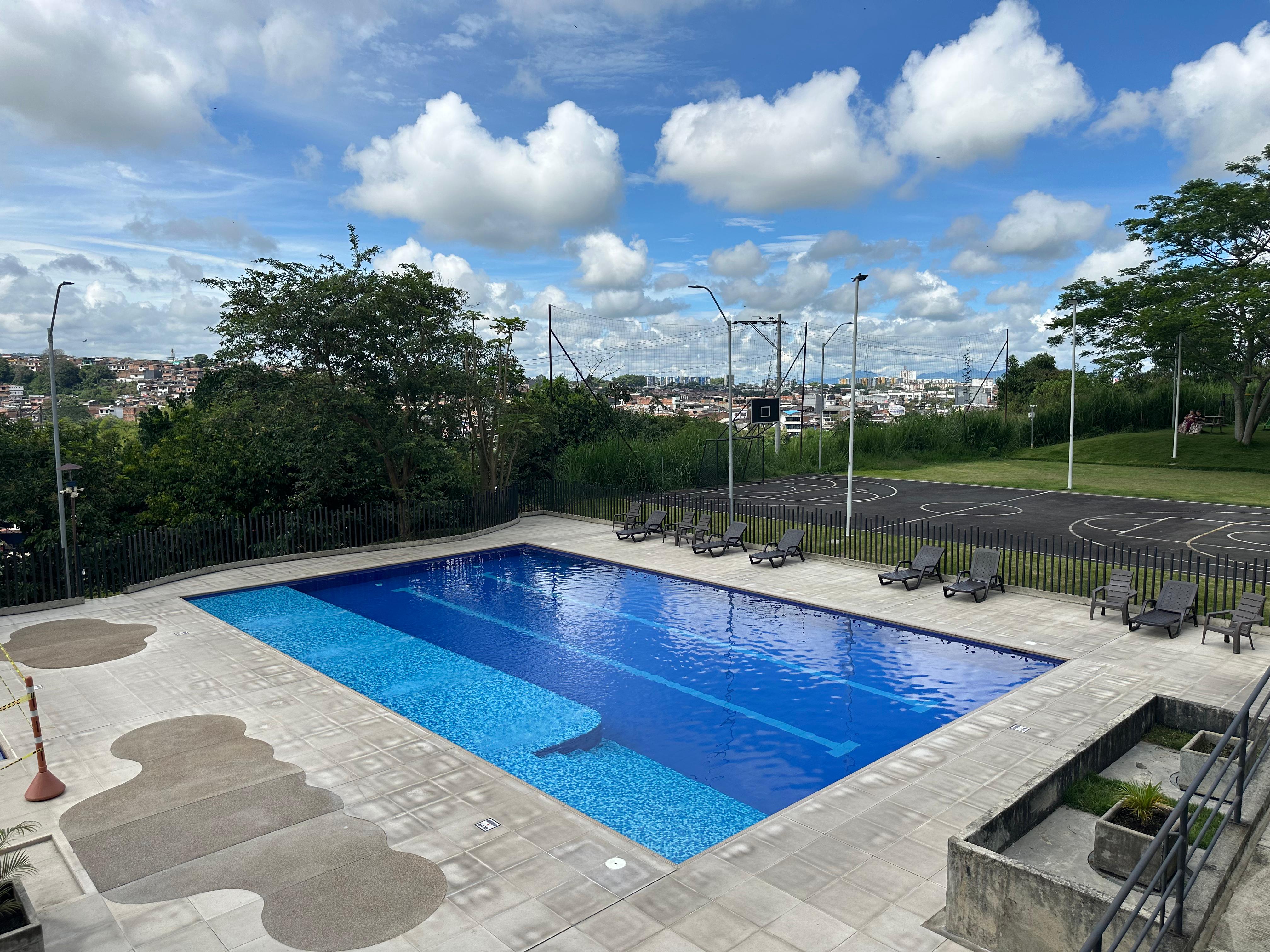 Apartamento en venta en El Plumon, Pereira · foto 14 de 18