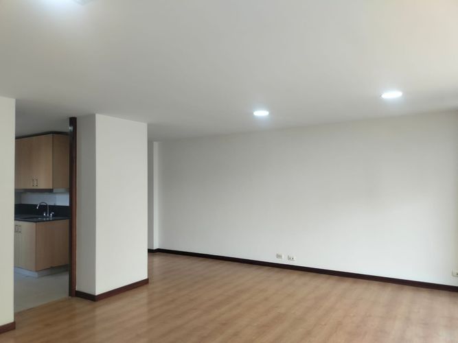 Apartamento de 3 alcobas en arriendo en El Poblado, Medellín, 128 m² · foto 6 de 16
