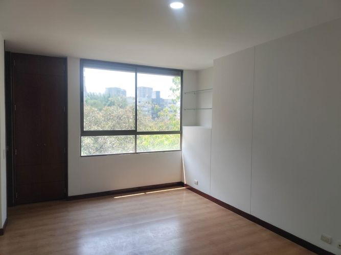 Apartamento de 3 alcobas en arriendo en El Poblado, Medellín, 128 m² · foto 10 de 16