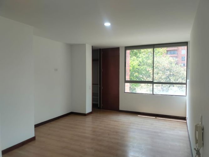 Apartamento de 3 alcobas en arriendo en El Poblado, Medellín, 128 m² · foto 11 de 16