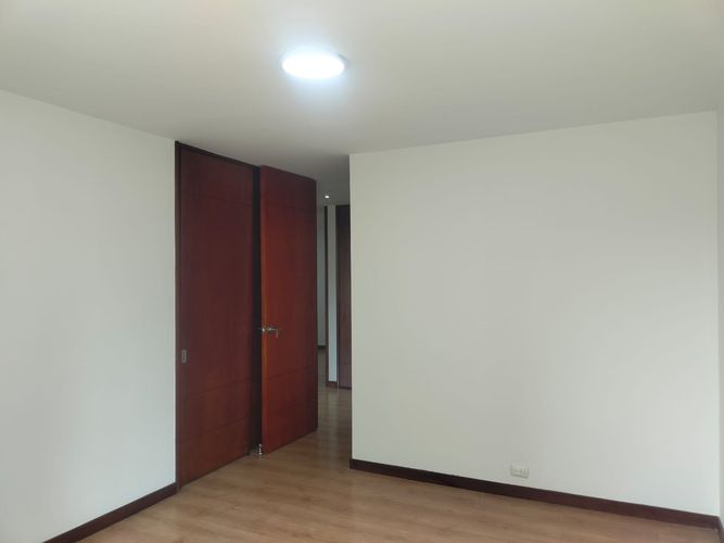 Apartamento de 3 alcobas en arriendo en El Poblado, Medellín, 128 m² · foto 14 de 16