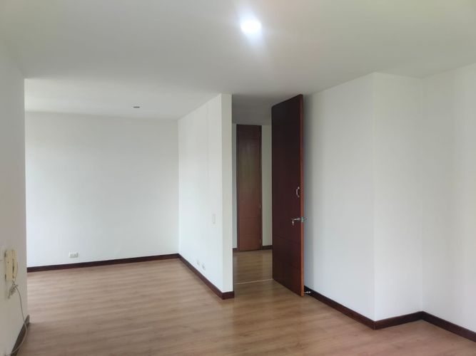 Apartamento de 3 alcobas en arriendo en El Poblado, Medellín, 128 m² · foto 12 de 16
