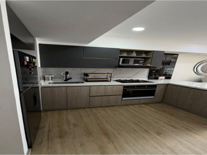 Apartamento de 2 alcobas en venta en Cañaveralejo, Sabaneta, 55 m² · foto 3 de 12