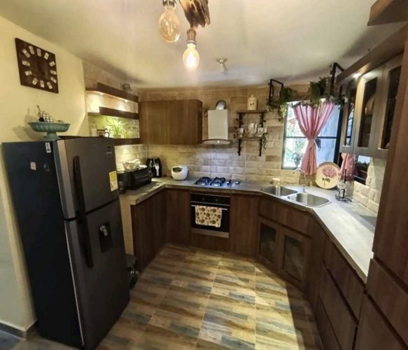 Casa de 6 alcobas en venta en Guarne, 275 m² · foto 5 de 10