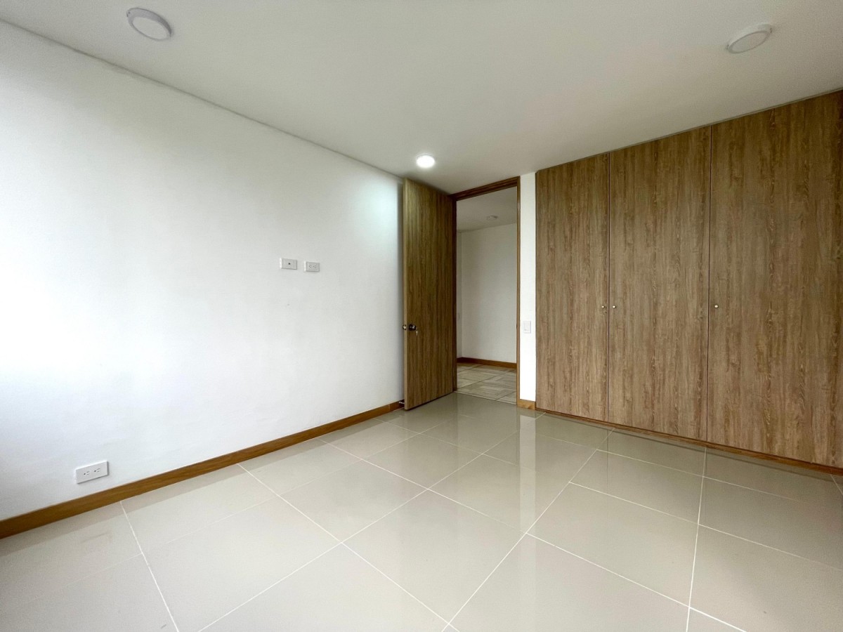 Apartamento en arriendo en El Poblado, Medellín · foto 13 de 24