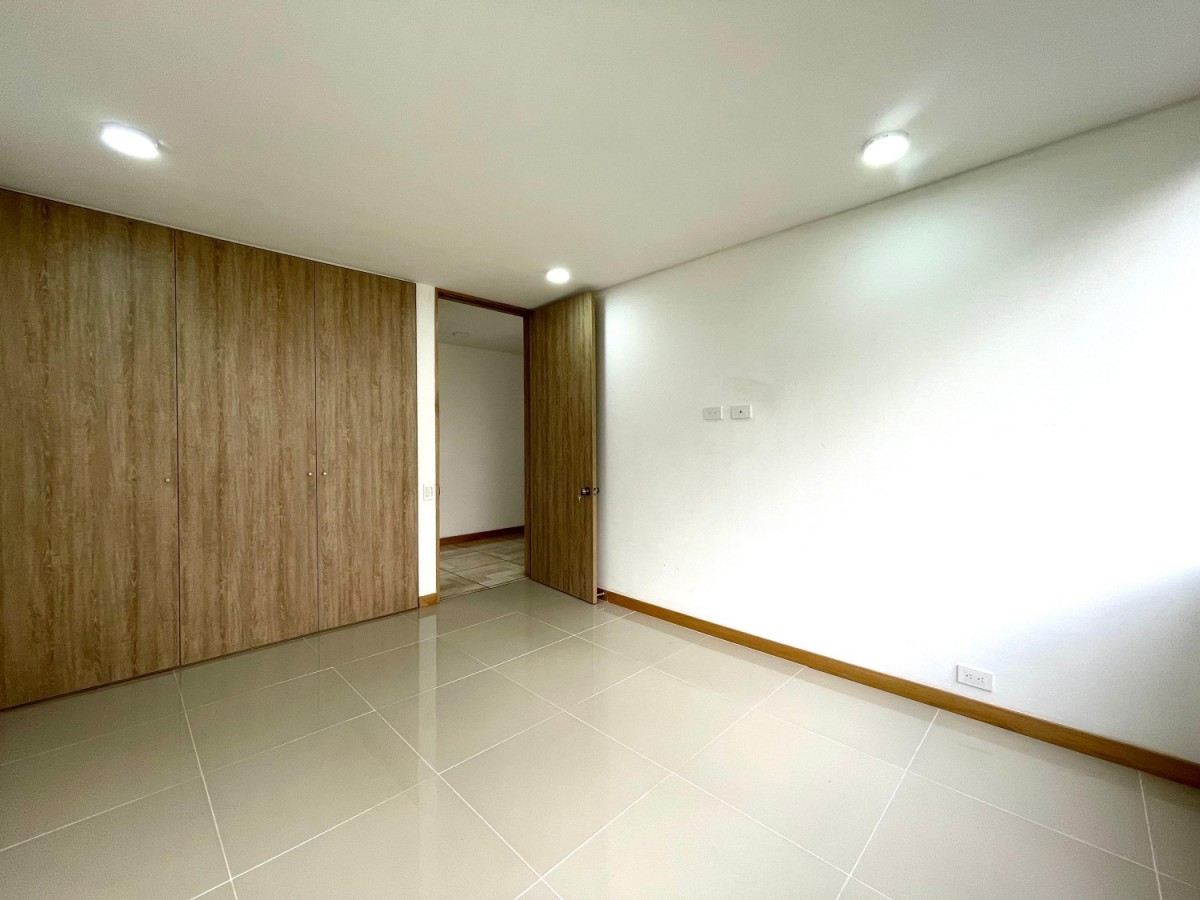 Apartamento en arriendo en El Poblado, Medellín · foto 17 de 24