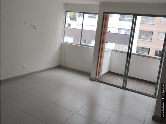 Apartamento en venta en Boston, Medellín · foto 7 de 15