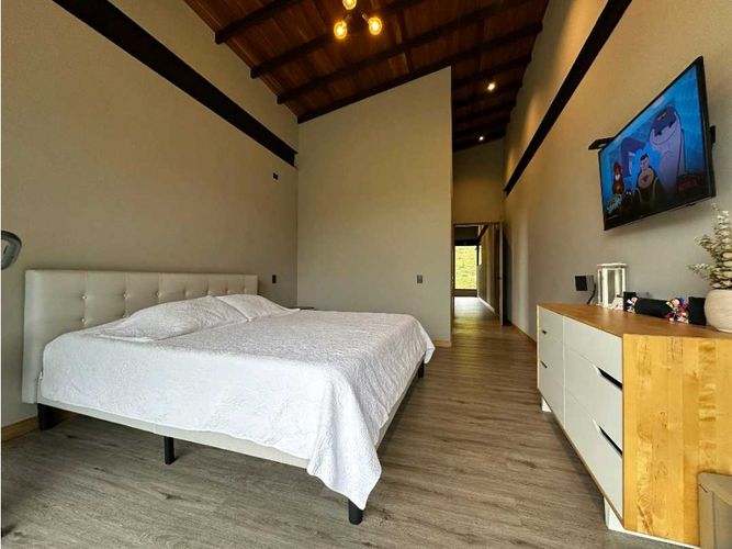 Casa de 3 alcobas en venta en Pantanillo, El Retiro, 255 m² · foto 8 de 18