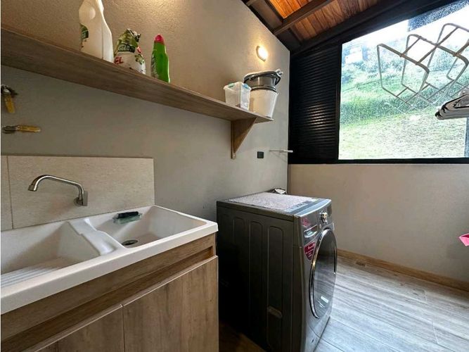 Casa de 3 alcobas en venta en Pantanillo, El Retiro, 255 m² · foto 18 de 18