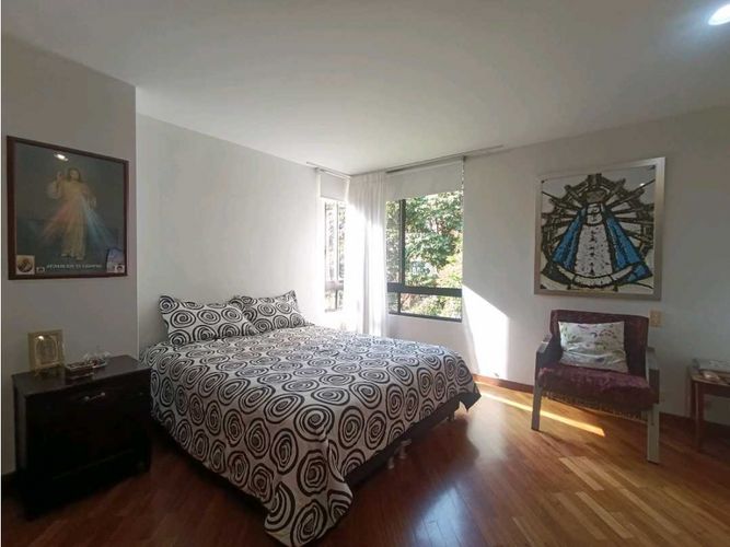 Apartamento de 3 alcobas en venta en La Florida, Medellín, 172 m² · foto 18 de 19
