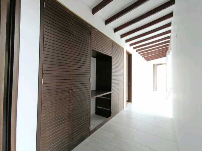 Casa de 5 alcobas en venta en Loma Del Escobero, Envigado, 400 m² · foto 7 de 24