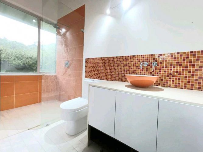 Casa de 5 alcobas en venta en Loma Del Escobero, Envigado, 400 m² · foto 19 de 24