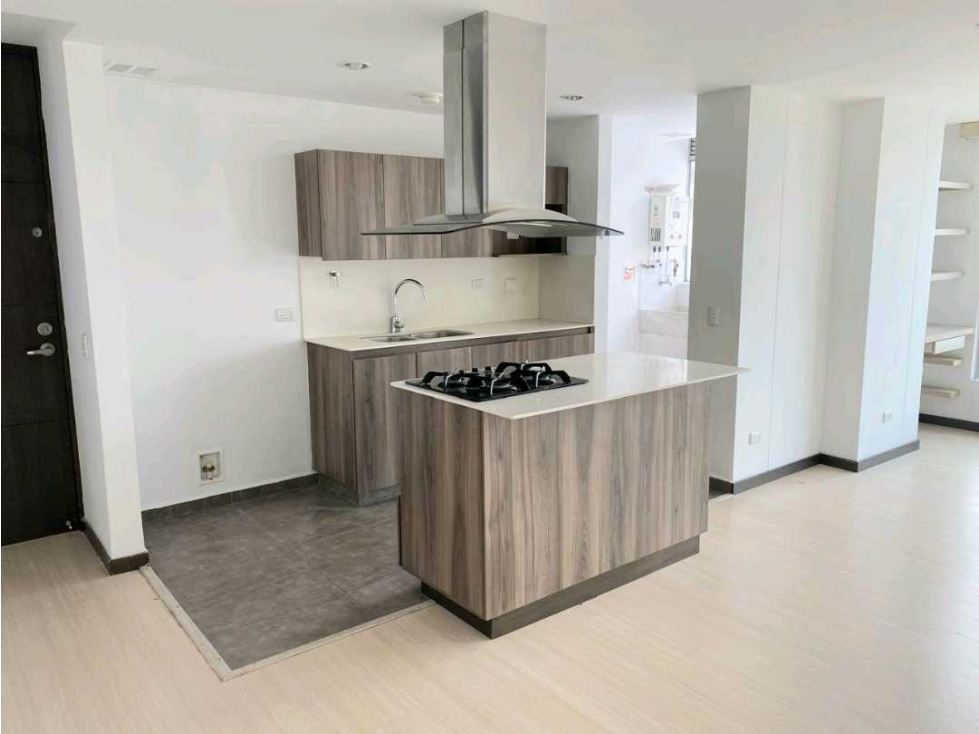 Apartamento en Arriendo en Envigado en Loma El Atravesado