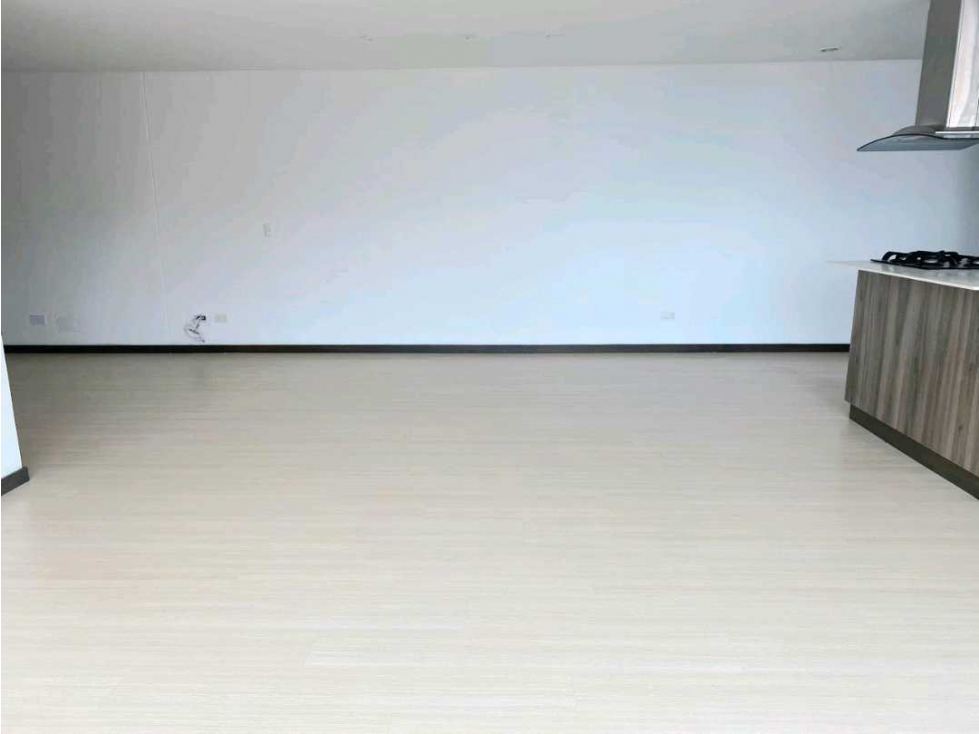 Apartamento en arriendo en Loma El Atravesado, Envigado · foto 6 de 24