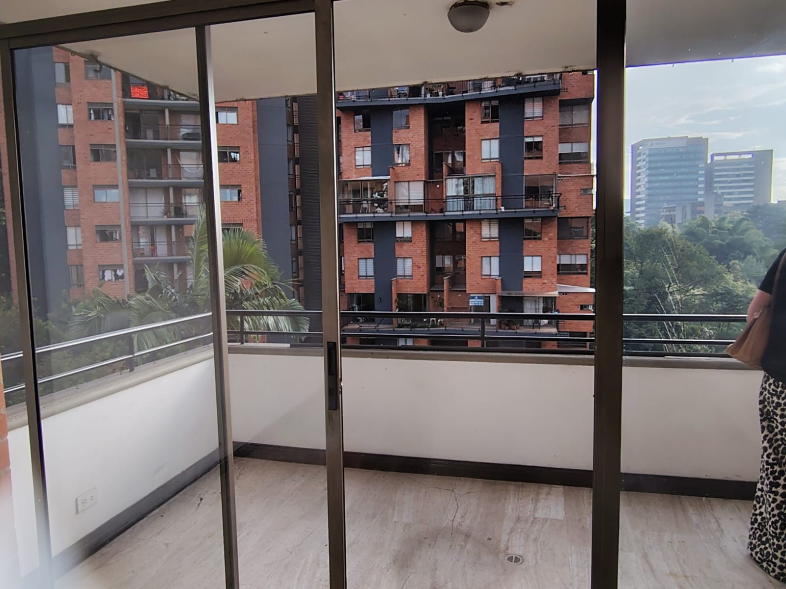 Apartamento en venta en Castropol, Medellín · foto 6 de 24