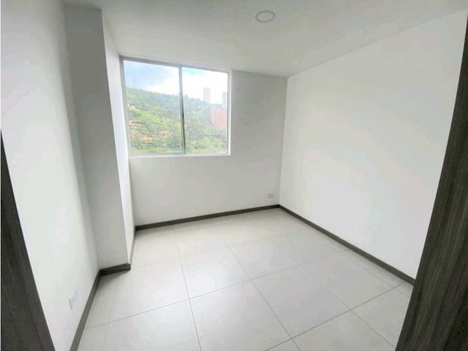 Apartamento de 2 alcobas en venta en Sabaneta Real, Sabaneta, 60 m² · foto 12 de 23