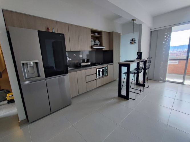 Apartamento de 3 alcobas en venta en Zona Rural, Itagüí, 81 m² · foto 3 de 24