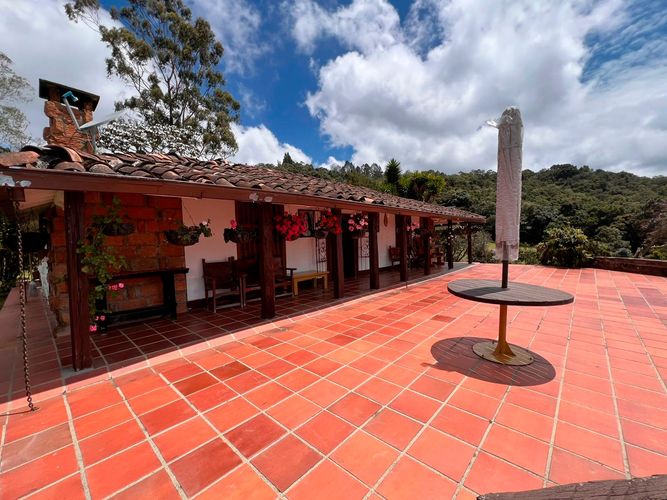 Casa de 3 alcobas en venta en Pantanillo, Envigado, 275 m² · foto 16 de 16
