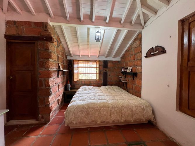 Casa de 3 alcobas en venta en Pantanillo, Envigado, 275 m² · foto 11 de 16