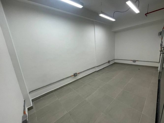 Local en arriendo en Ciudad Del Río, Medellín, 12 m² · foto 4 de 14