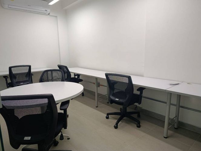 Local en arriendo en Ciudad Del Río, Medellín, 12 m² · foto 7 de 14