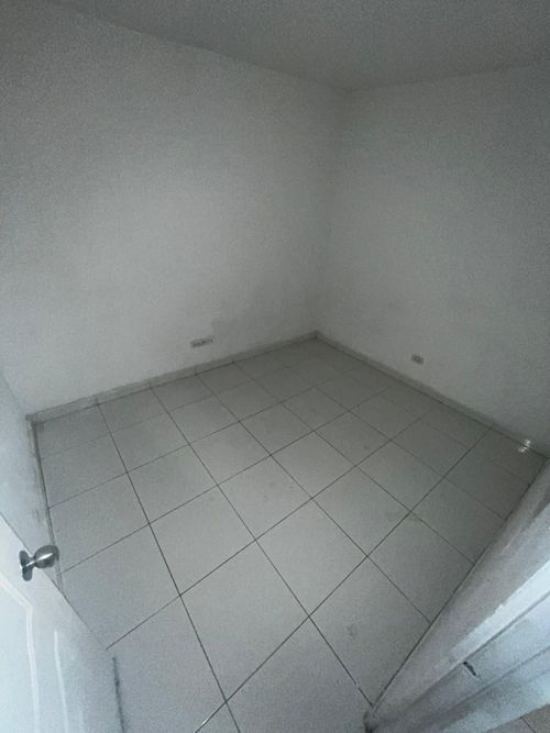 Edificio en venta en Ricardo Balcazar, Cali, 260 m² · foto 4 de 9