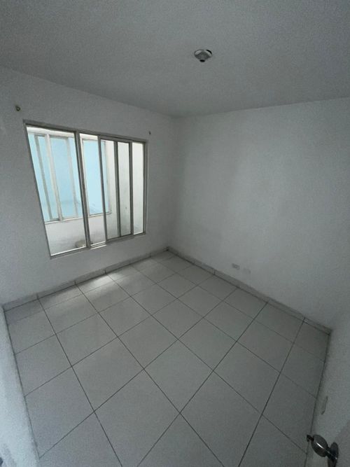 Edificio en venta en Ricardo Balcazar, Cali, 260 m² · foto 5 de 9