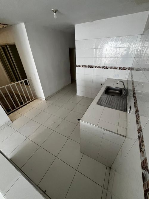 Edificio en venta en Ricardo Balcazar, Cali, 260 m² · foto 8 de 9