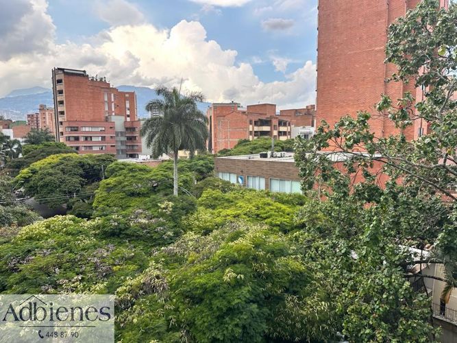 Apartamento de 4 alcobas en venta en Laureles, Medellín, 170 m² · foto 24 de 24