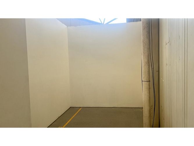 Bodega en arriendo en Trinidad, Medellín, 794 m² · foto 4 de 19