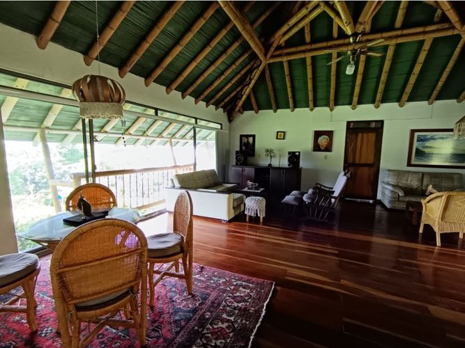 Casa de 8 alcobas en venta en El Caimo, Armenia, 575 m² · foto 7 de 24