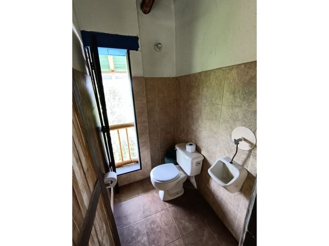 Casa de 8 alcobas en venta en El Caimo, Armenia, 575 m² · foto 11 de 24