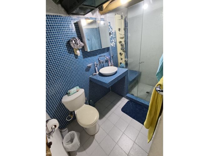 Casa de 8 alcobas en venta en El Caimo, Armenia, 575 m² · foto 17 de 24