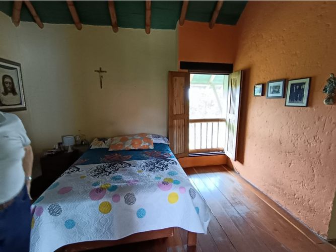 Casa de 8 alcobas en venta en El Caimo, Armenia, 575 m² · foto 24 de 24