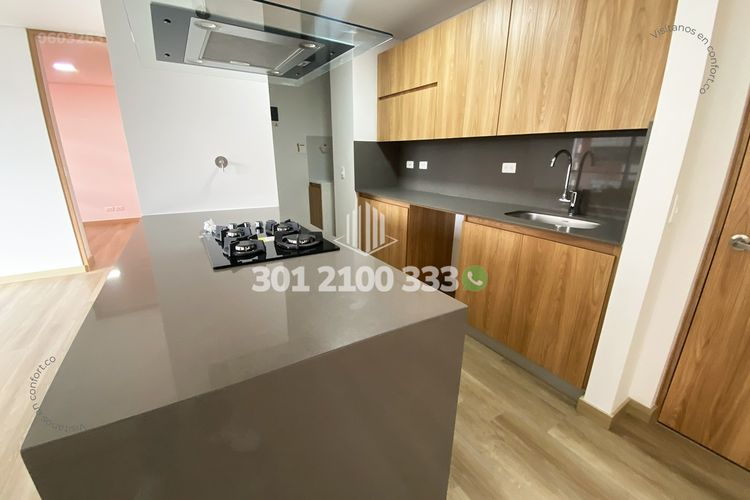 Apartamento de 2 alcobas en arriendo en Los Colores, Medellín, 74 m² · foto 10 de 24
