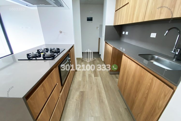 Apartamento de 2 alcobas en arriendo en Los Colores, Medellín, 74 m² · foto 12 de 24