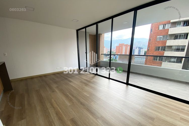 Apartamento de 2 alcobas en arriendo en Los Colores, Medellín, 74 m² · foto 3 de 24