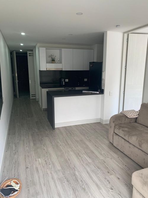 Apartamento de 1 alcoba en venta en Chico Norte, Bogotá, 58 m² · foto 2 de 17