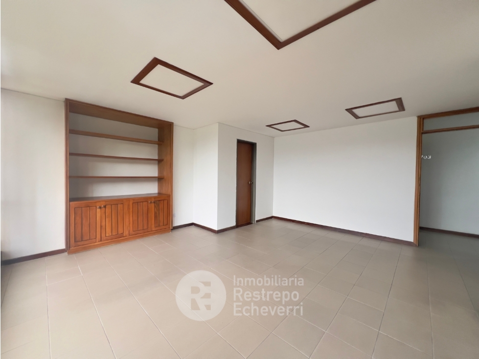 Office for rent in Avenida Alberto Mendoza, Manizales